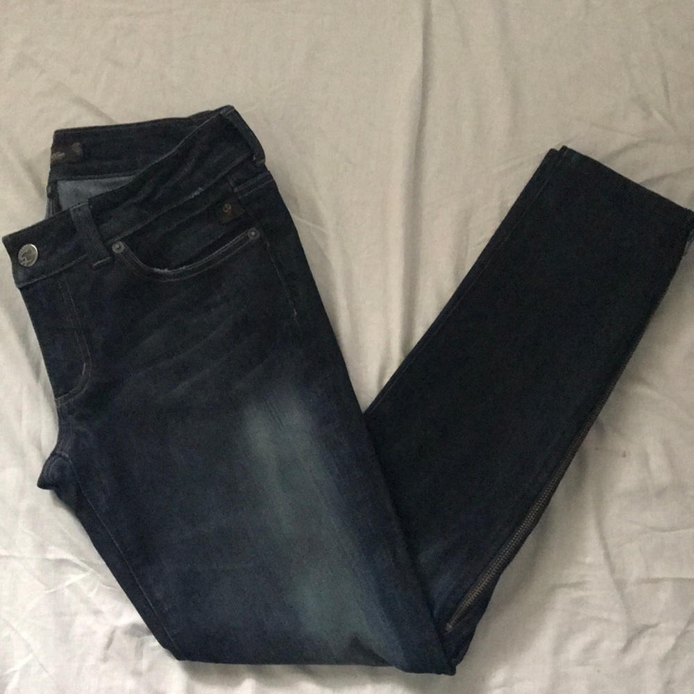 Serfontaine size 28 jeans washed zipper sides used